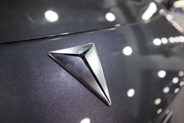 股票配资资讯门户 美团创始人王兴清空微博？知情人士否认